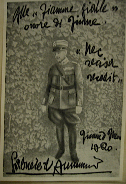 Gabriele D'Annunzio Alle Fiamme gialle. Onore di Fiume 1934 Roma Il Vittoriale